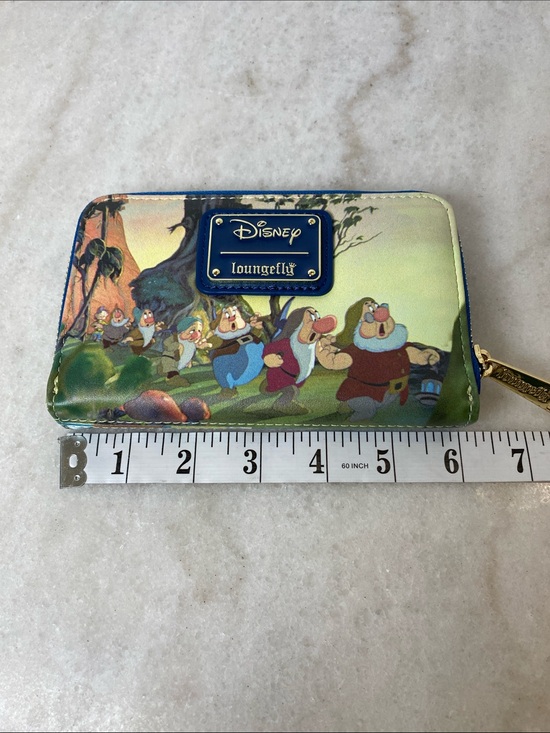 Loungefly Handbags - Loungefly Snow White & The Seven Dwarfs Zip Wallet